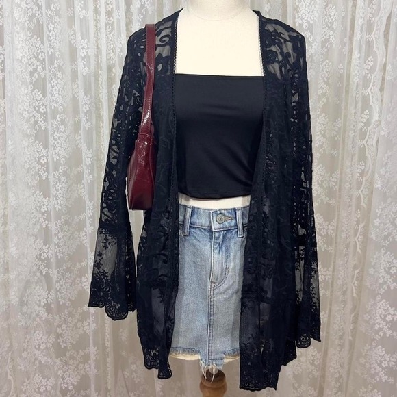 L*Space Black Lace Kimono Cardigan Bell Sleeves Gothic Dark Fairy Womens XS/S - Picture 1 of 6